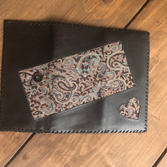 brown leather wallet - Picture 7 of 10